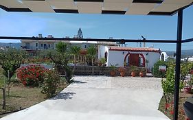 Villa Ampelia