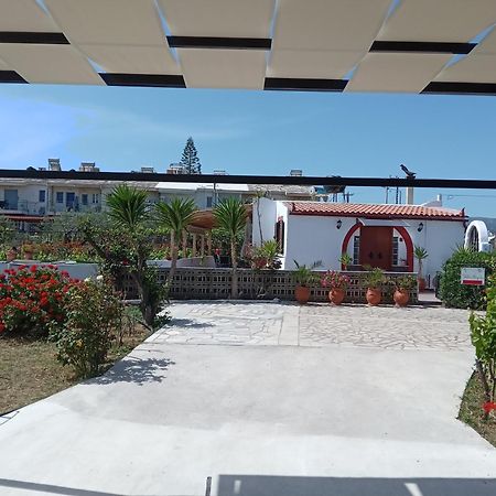 Villa Ampelia Sitia  Buitenkant foto
